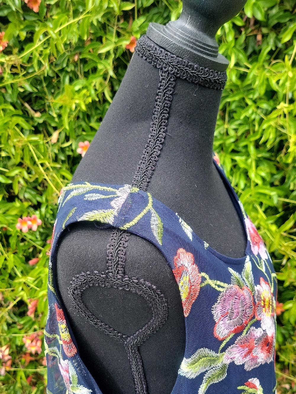 Floral Embroidered Navy and Pink Boho Sleeveless Dress XL - Picture 6 of 16